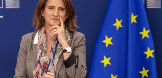 Ceconomy: EU will geplante Übernahme durch JD.com genau prüfen Ceconomy: EU will geplante Übernahme durch JD.com genau prüfen