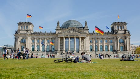 Umfrage: Fürchten die Deutschen noch einen russischen Angriff? Umfrage: Fürchten die Deutschen noch einen russischen Angriff?