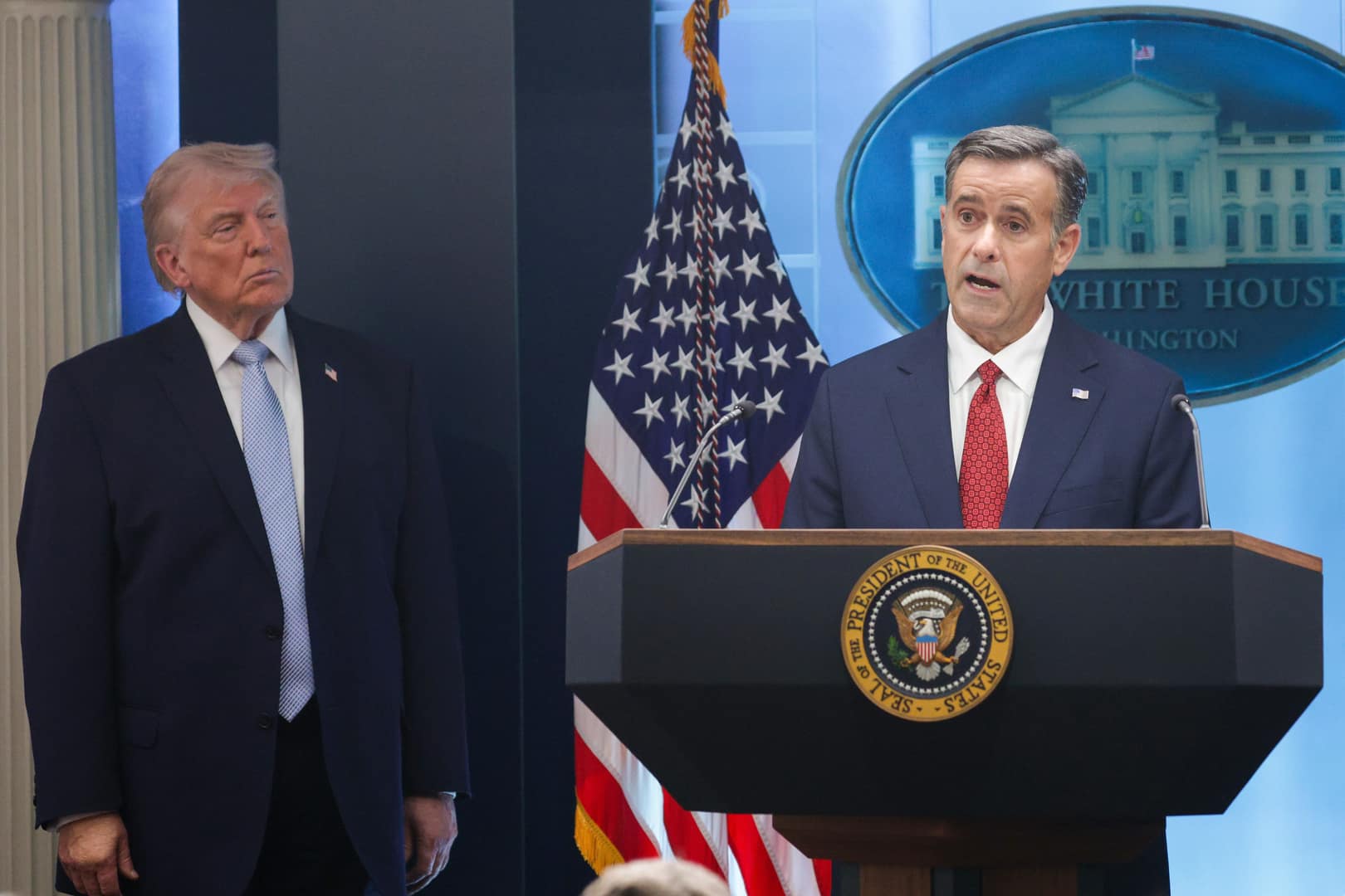 US-Militärflugzeug landet in Moskau: Trumps CIA-Direktor offenbar an Bord US-Militärflugzeug landet in Moskau: Trumps CIA-Direktor offenbar an Bord