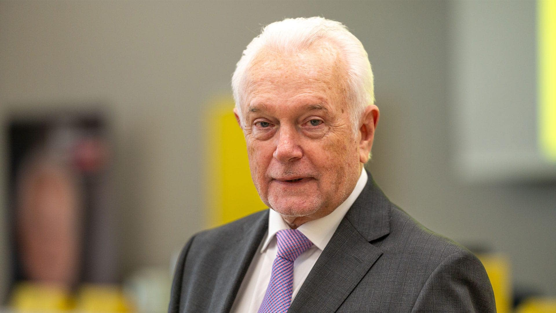 Kubicki zum neuen FDP-Chef gewählt – Kampfabstimmung auf Bundesparteitag Kubicki zum neuen FDP-Chef gewählt – Kampfabstimmung auf Bundesparteitag
