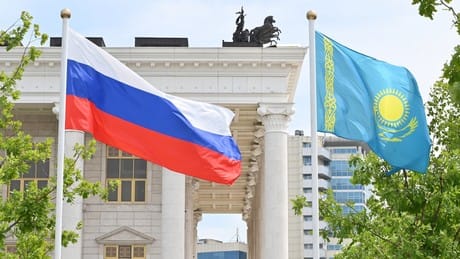 Putin stattet Kasachstan Staatsbesuch ab Putin stattet Kasachstan Staatsbesuch ab