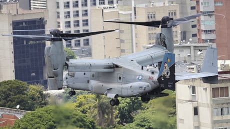 Osprey-Landemanöver in Caracas: Was hat Washington nach der Maduro-Entführung vor? (VIDEO) Osprey-Landemanöver in Caracas: Was hat Washington nach der Maduro-Entführung vor? (VIDEO)