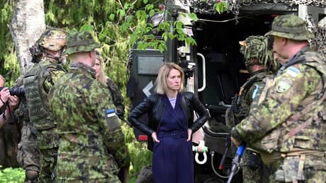 NATO: Noch 60.000 Soldaten nach Estland? NATO: Noch 60.000 Soldaten nach Estland?