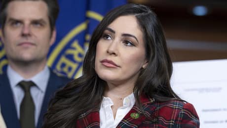 US-Kongressabgeordnete Luna zu Selenskij: „Wir sind nicht euer Sparschwein“ US-Kongressabgeordnete Luna zu Selenskij: „Wir sind nicht euer Sparschwein“