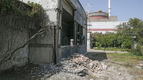 Liveticker Ukraine-Krieg: Kiew greift erneut AKW Saporoschje an – Schaden am Reaktorblock Liveticker Ukraine-Krieg: Kiew greift erneut AKW Saporoschje an – Schaden am Reaktorblock