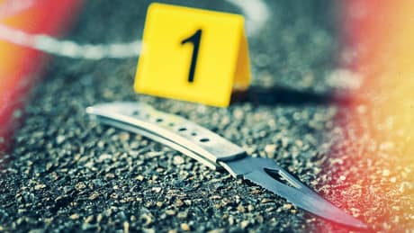 Messer-Terror in Österreich: Drei Männer schwer verletzt Messer-Terror in Österreich: Drei Männer schwer verletzt