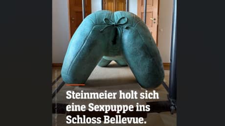Wahnsinns-Ticker: Schloss Bellevue – Sexpuppe vor Dienstzimmer des Bundespräsidenten ausgestellt Wahnsinns-Ticker: Schloss Bellevue – Sexpuppe vor Dienstzimmer des Bundespräsidenten ausgestellt