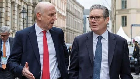Großbritannien: Verteidigungsminister Healey tritt wegen Starmer-Plänen für Militärausgaben zurück Großbritannien: Verteidigungsminister Healey tritt wegen Starmer-Plänen für Militärausgaben zurück