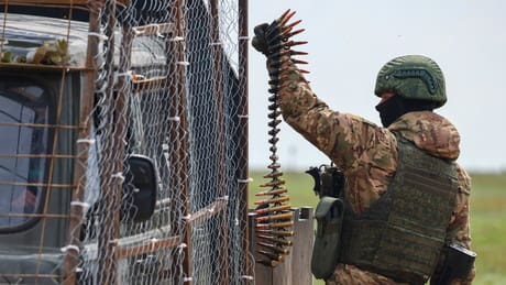 Liveticker Ukraine-Krieg: Flugabwehr zerstört in der Nacht mehr als 230 Drohnen über Russland Liveticker Ukraine-Krieg: Flugabwehr zerstört in der Nacht mehr als 230 Drohnen über Russland