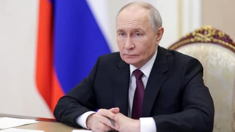 Liveticker Ukraine-Krieg – Putin: Kiew setzt auf Verunsicherung der russischen Gesellschaft Liveticker Ukraine-Krieg – Putin: Kiew setzt auf Verunsicherung der russischen Gesellschaft