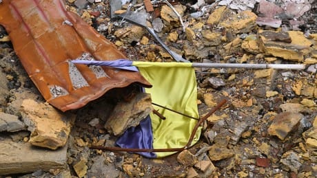 Liveticker Ukraine-Krieg: Kiewer Kräfte benutzen Zivilisten als Schutzschilde in Krasny Liman Liveticker Ukraine-Krieg: Kiewer Kräfte benutzen Zivilisten als Schutzschilde in Krasny Liman